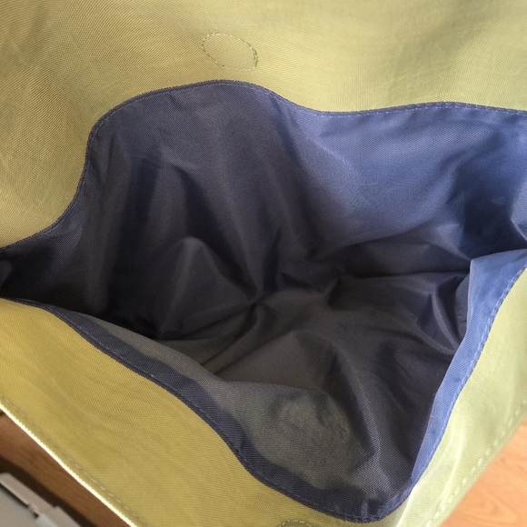 Baggallini Shoulder Bag lime green - Picture 6 of 10